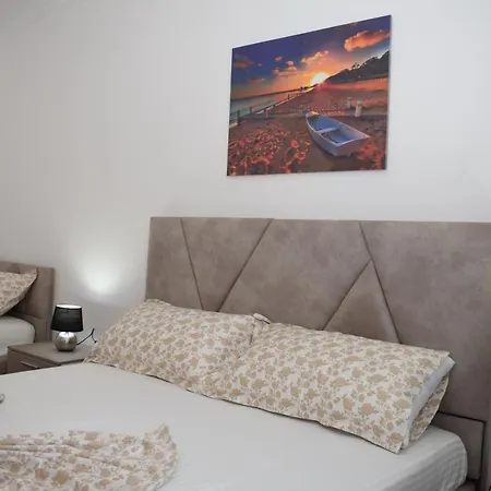 Best Summer 102 Apartman