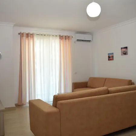Best Summer 102 Apartman *